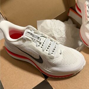 Nike Pegasus Premium Men’s 9.5